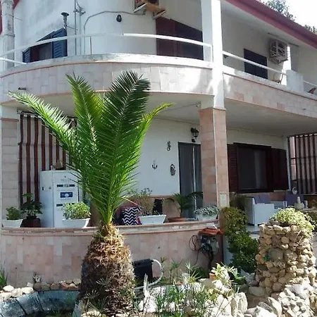 Bed & Breakfast Da Sissi La Maddalena (Cagliari)